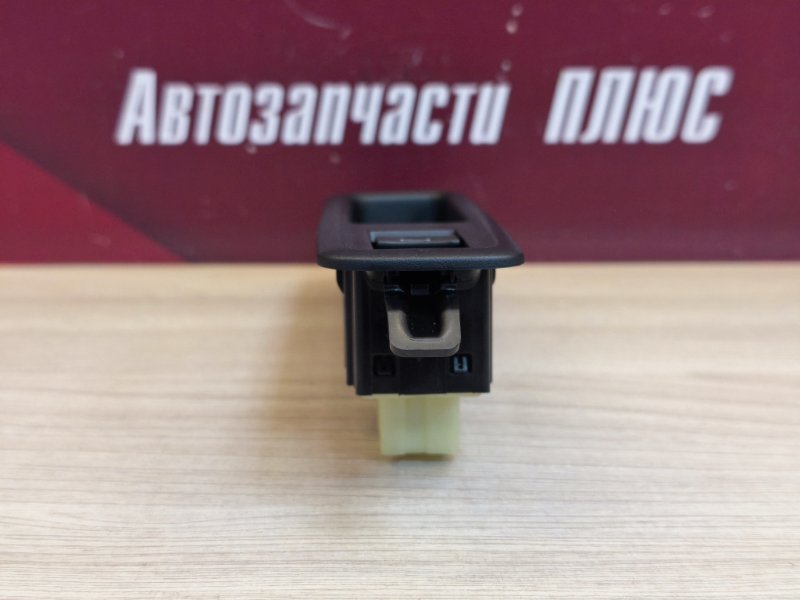 Кнопка стеклоподъемника - фото 7