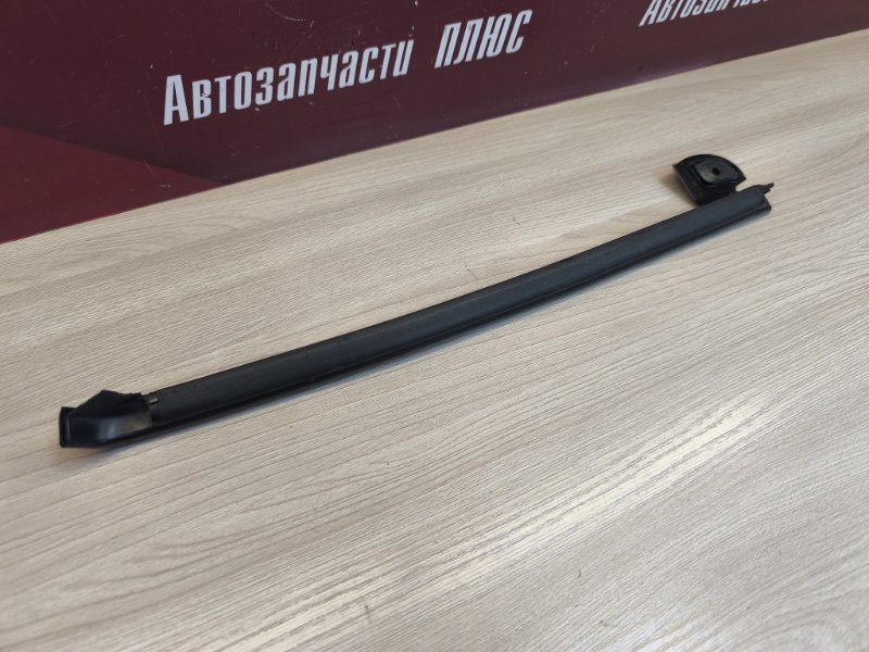 Уплотнитель двери - фото 6