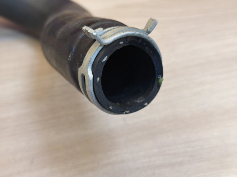 Верхний патрубок радиатора - фото 7