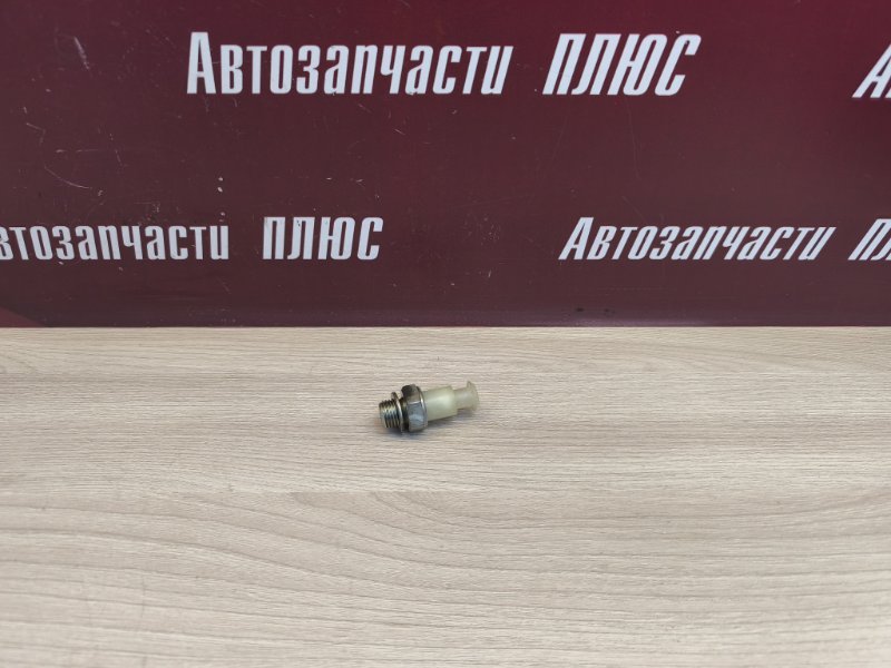 Датчик давления масла - фото 1