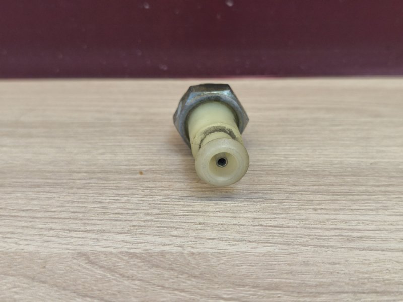 Датчик давления масла - фото 7