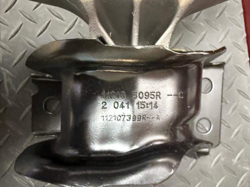 Опора двигателя - фото 3