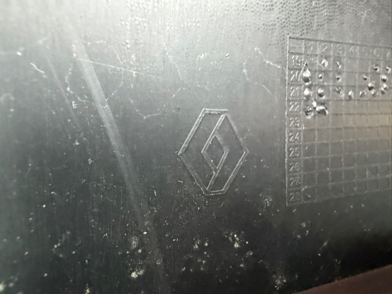 Решетка радиатора - фото 7