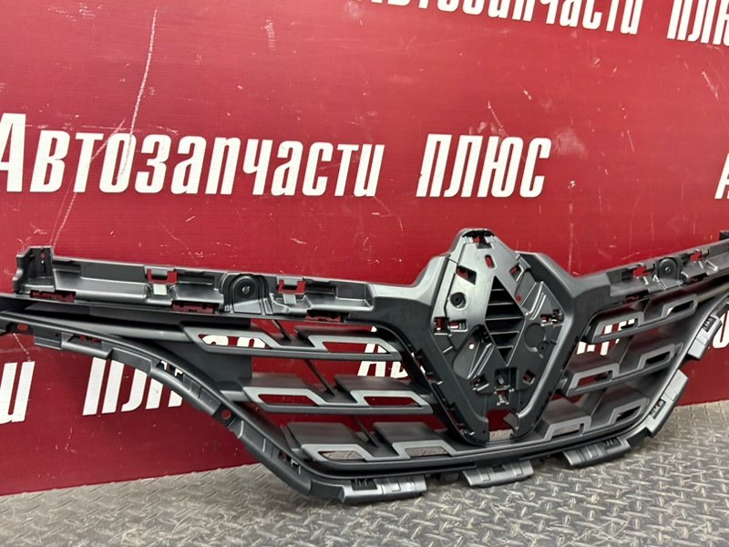 Решетка радиатора - фото 3