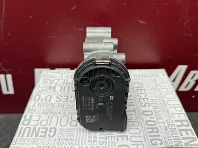 Дроссельная заслонка - фото 7