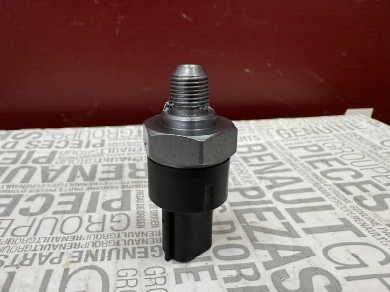 Датчик давления масла - фото 7