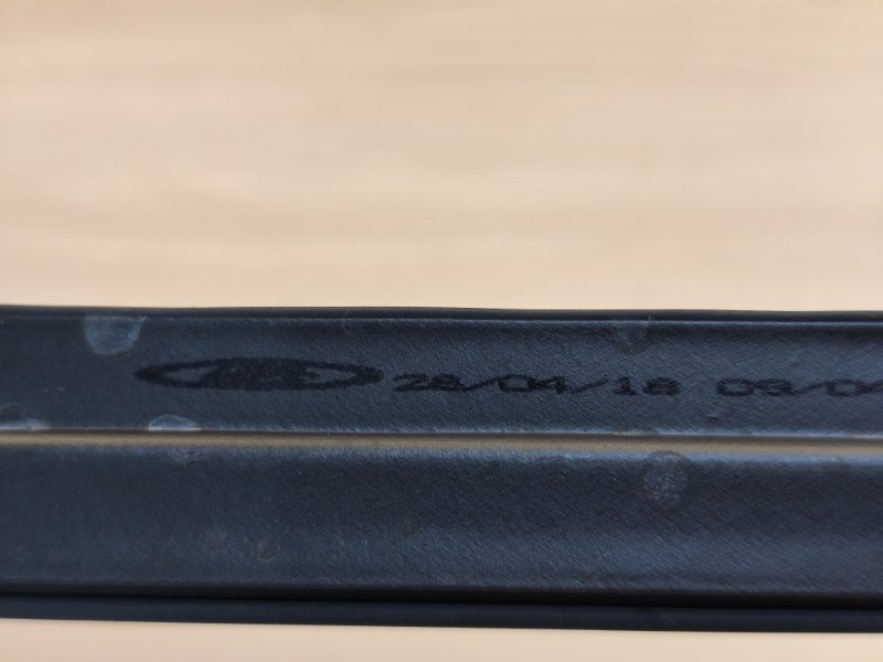 Уплотнитель стекла двери внутренний - фото 9