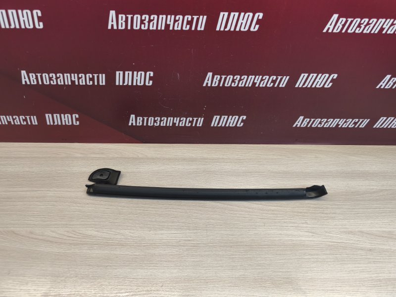 Уплотнитель двери - фото 1