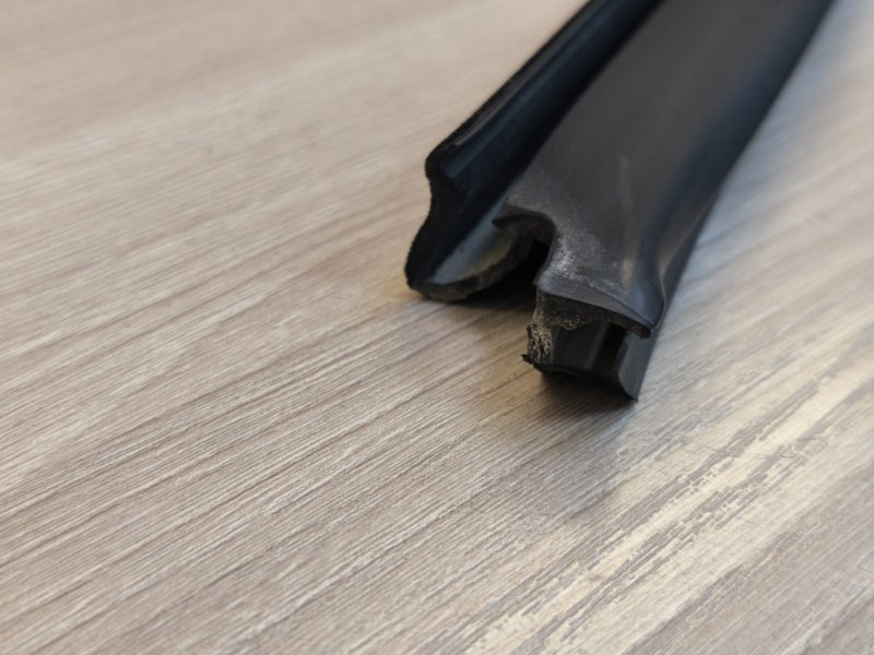 Уплотнитель стекла двери внутренний - фото 6