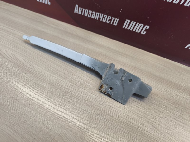 Направляющая стекла     двери - фото 8