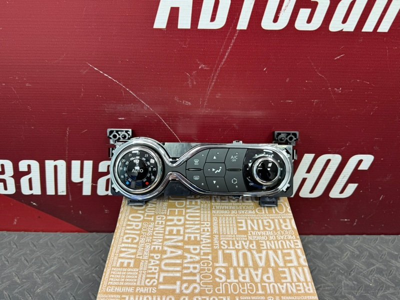 Блок управления климат контролем - фото 1