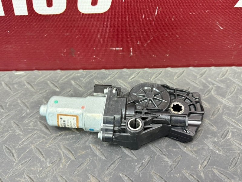 Моторчик водительского эсп - фото 2