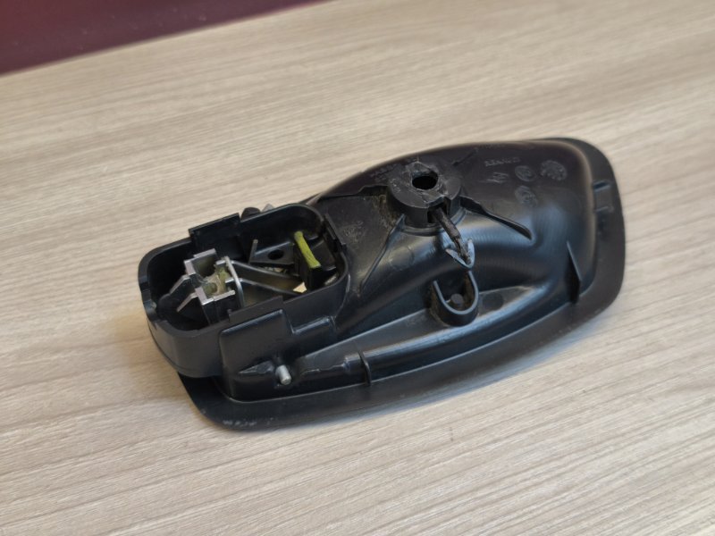 внутренняя ручка двери - фото 9