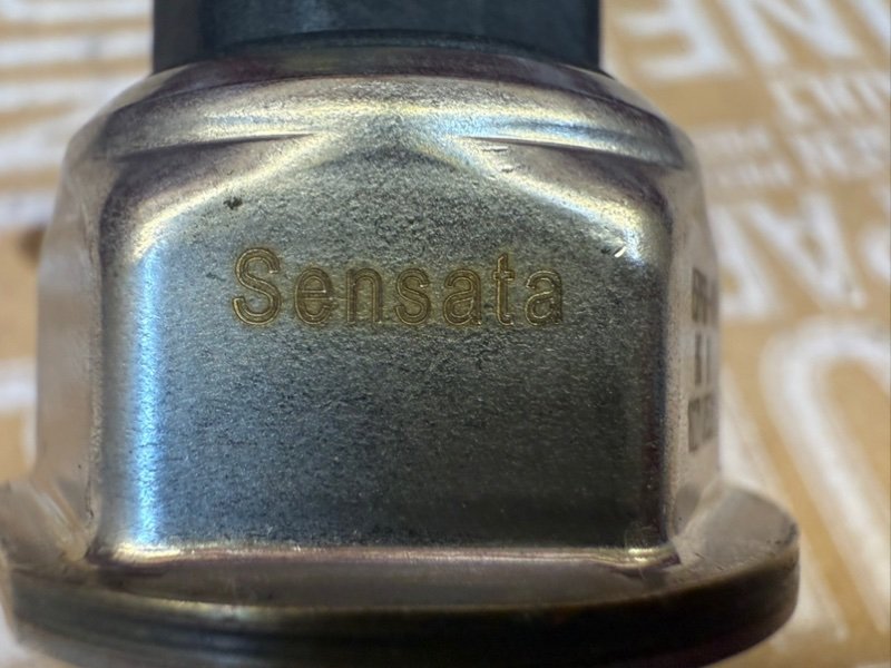 Датчик давления топлива - фото 9