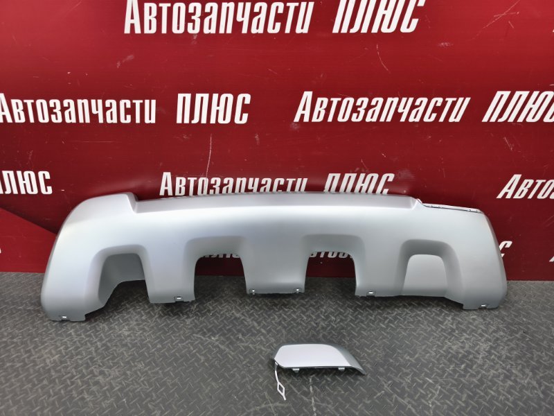 Накладка бампера - фото 1