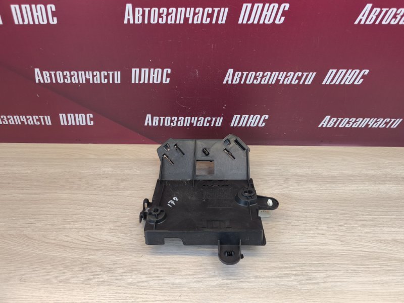 Кронштейн блока комфорта - фото 1