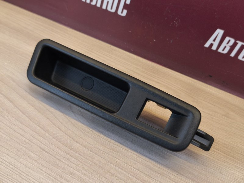 Кнопка стеклоподъемника - фото 3