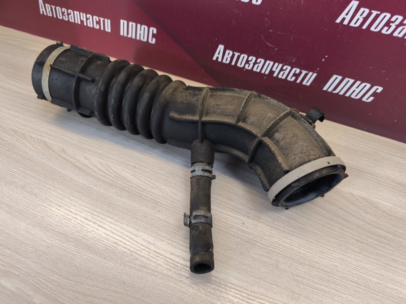 Патрубок воздушного фильтра - фото 4