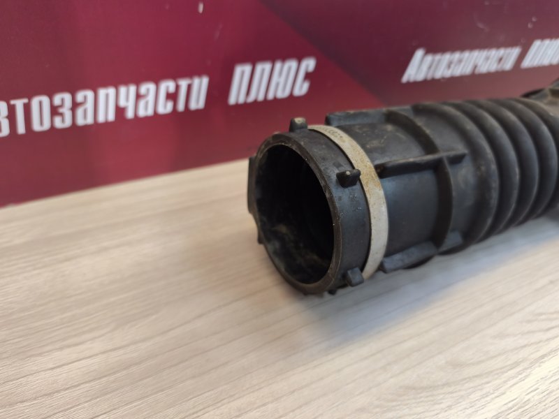 Патрубок воздушного фильтра - фото 8