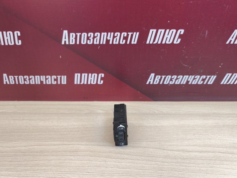 Кнопка корректора фар - фото 1