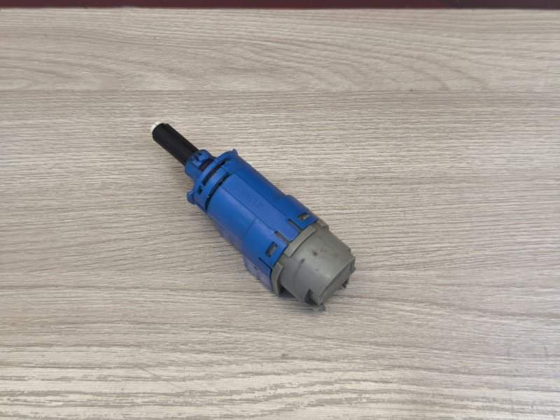 Датчик педали сцепления - фото 3