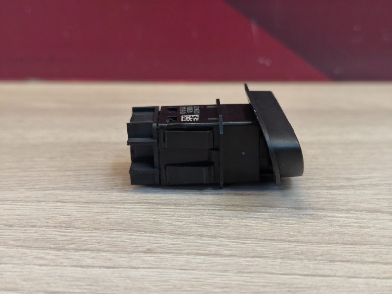 Кнопка аварийной сигнализации - фото 7