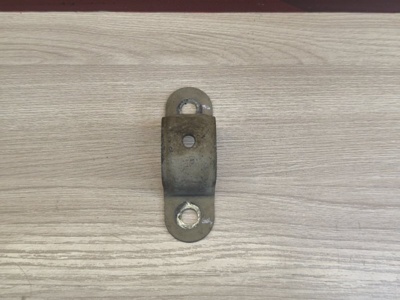 Кронштейн втулки стабилизатора - фото 3