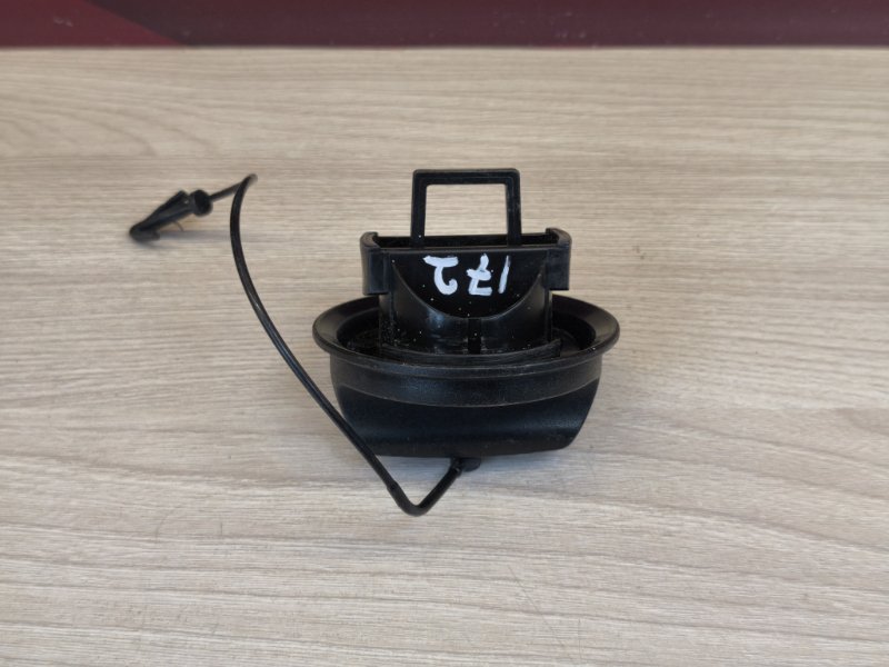 Крышка топливного бака - фото 8