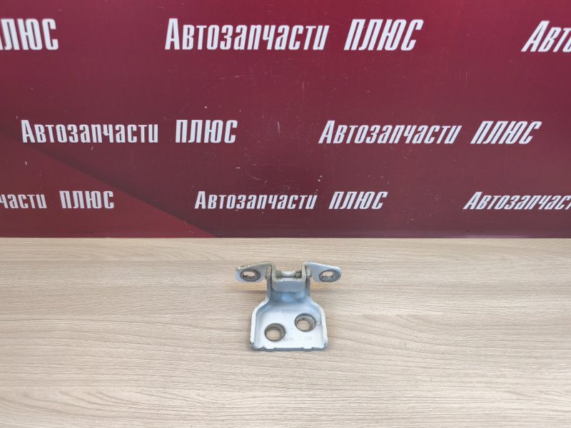 Петля двери - фото 1