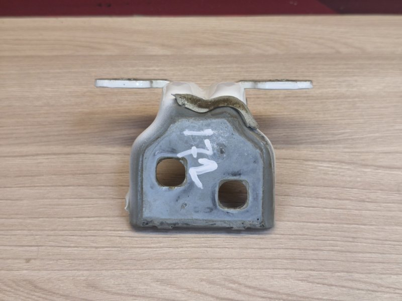 Петля двери - фото 7