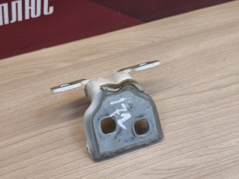 Петля двери - фото 9