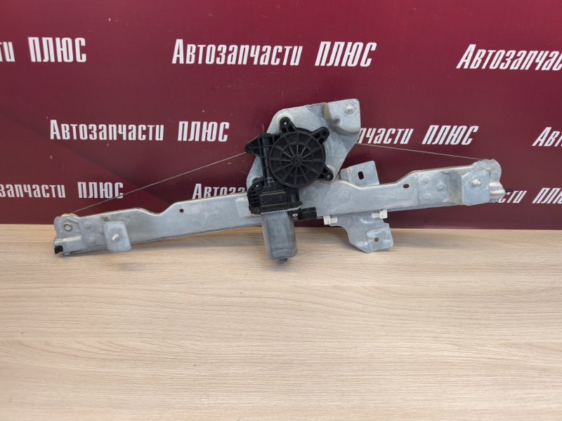 Стеклоподъемник    двери - фото 1
