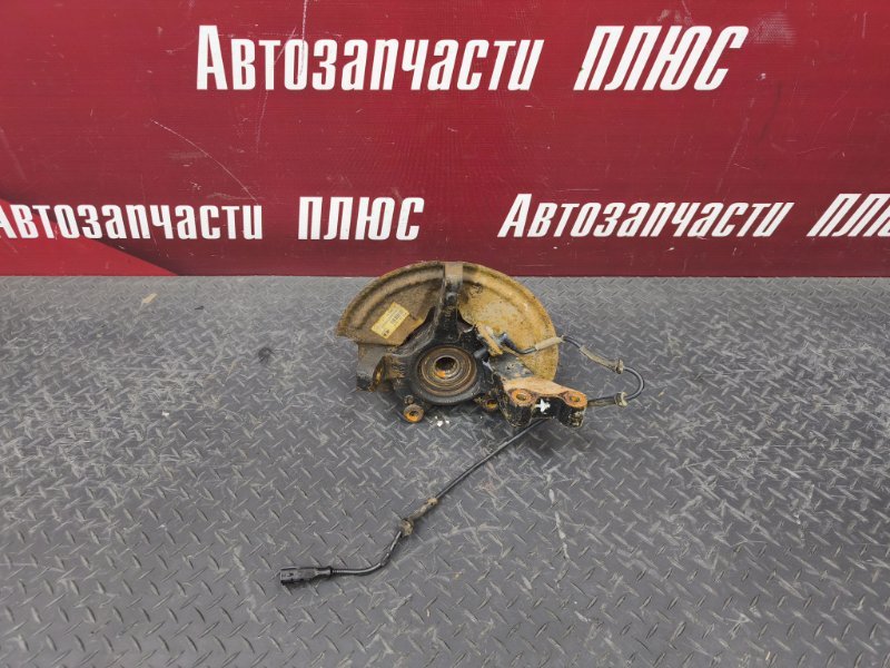 Кулак поворотный - фото 1