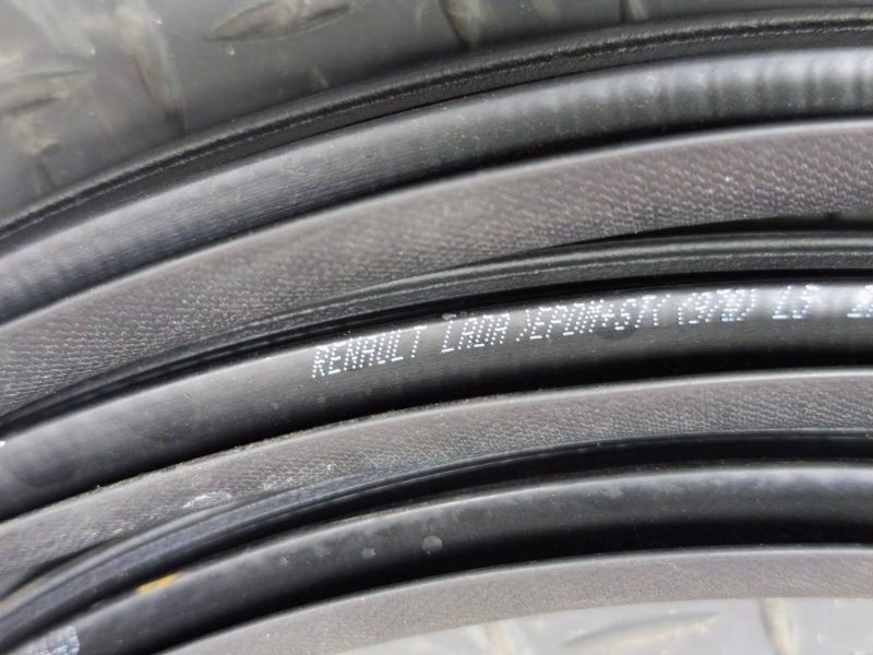 Уплотнитель проема      двери - фото 10