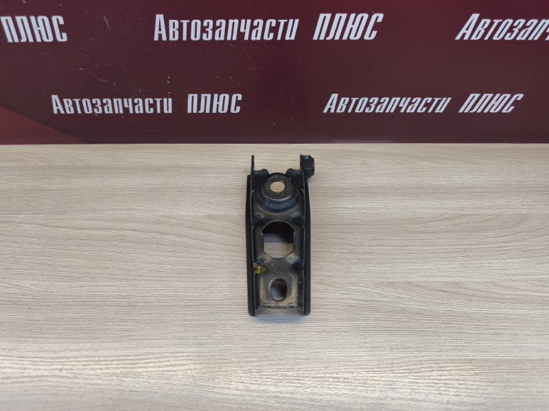 Кронштейн опоры двигателя - фото 1