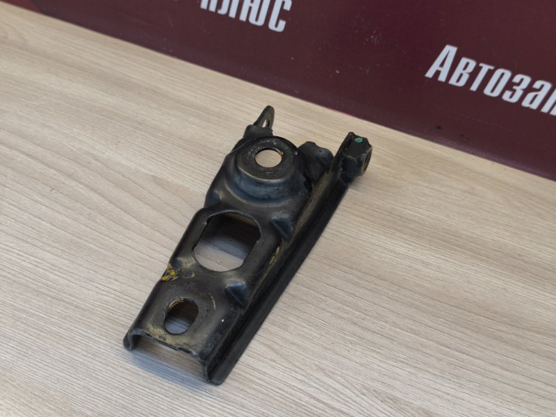 Кронштейн опоры двигателя - фото 3