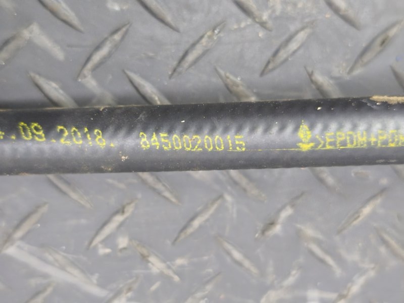 Шланг вакуумного усилителя - фото 9