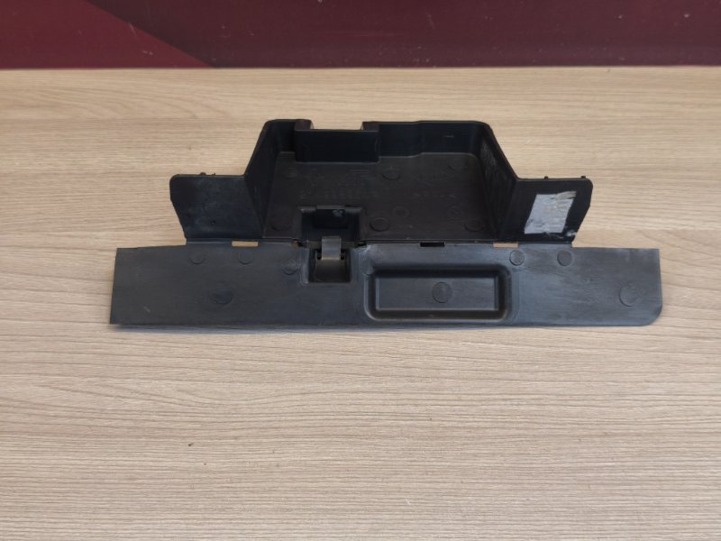 Дефлектор радиатора - фото 7