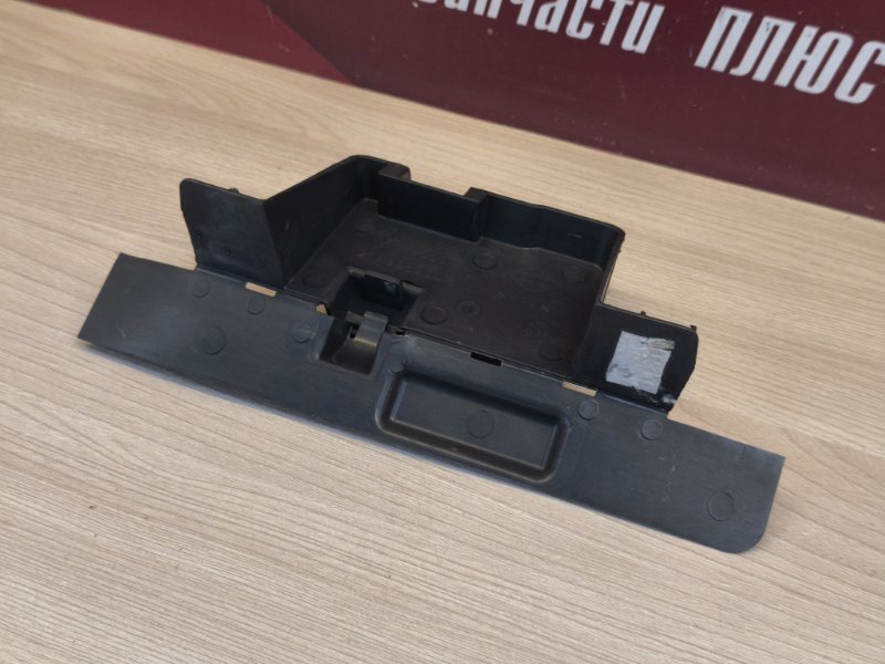 Дефлектор радиатора - фото 8