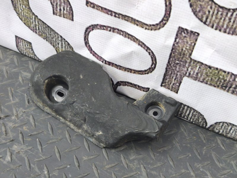 Защита датчика ABS - фото 3