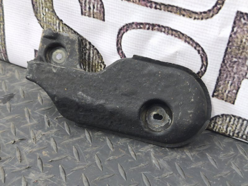 Защита датчика ABS - фото 3