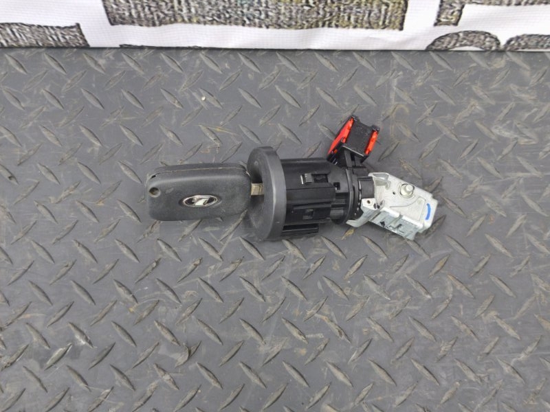 Замок зажигания - фото 2