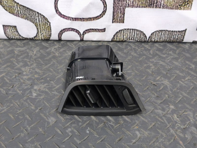 Воздушный дефлектор салона - фото 1