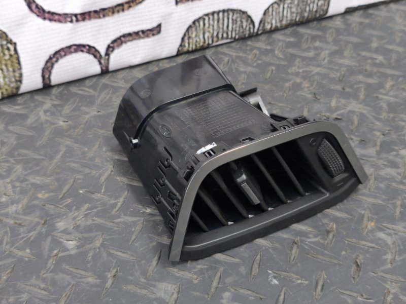 Воздушный дефлектор салона - фото 5