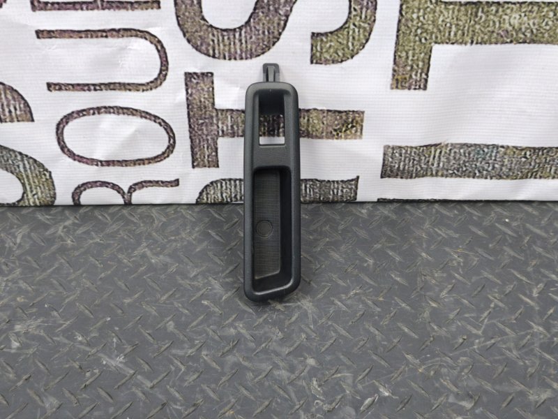 Накладка кнопки стеклоподъемника - фото 1