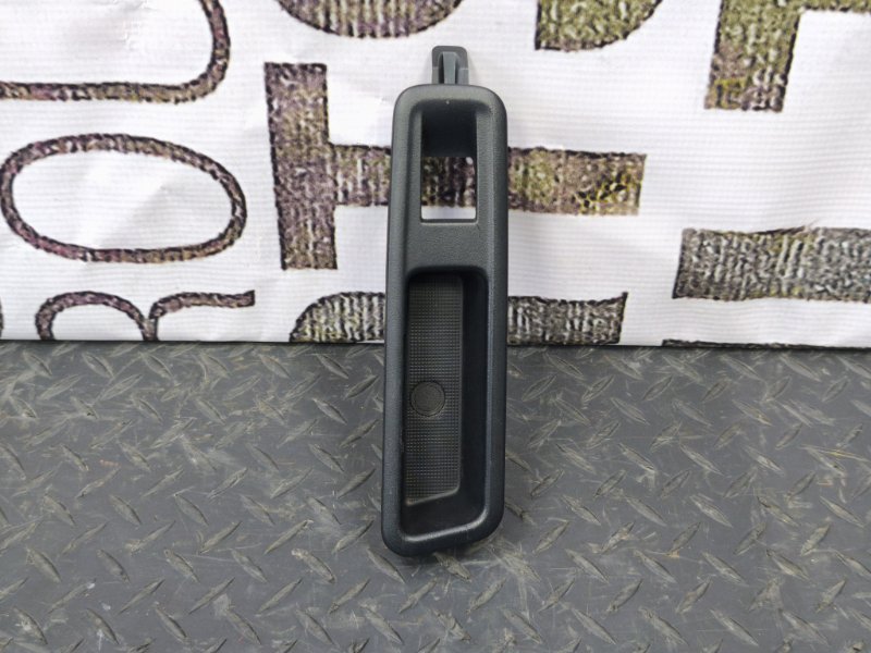 Накладка кнопки стеклоподъемника - фото 2