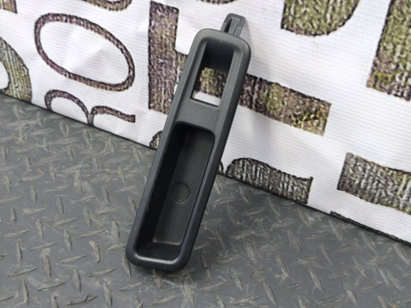 Накладка кнопки стеклоподъемника - фото 3