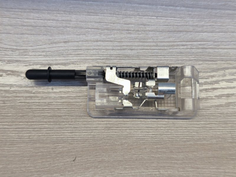 Плафон подсветки багажника - фото 6