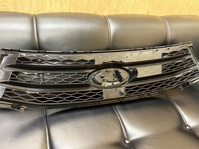 Решетка радиатора - фото 7