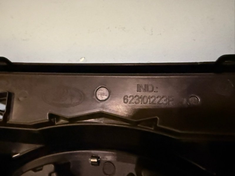 Решетка радиатора - фото 7